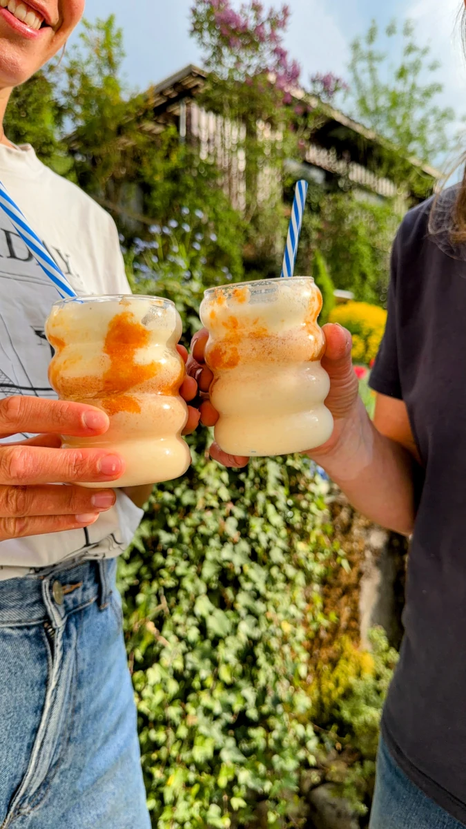 Aprikosenfrappe