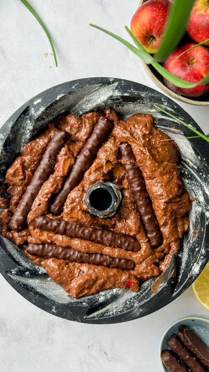 Apfel-Schokoladen Gugelhopf 