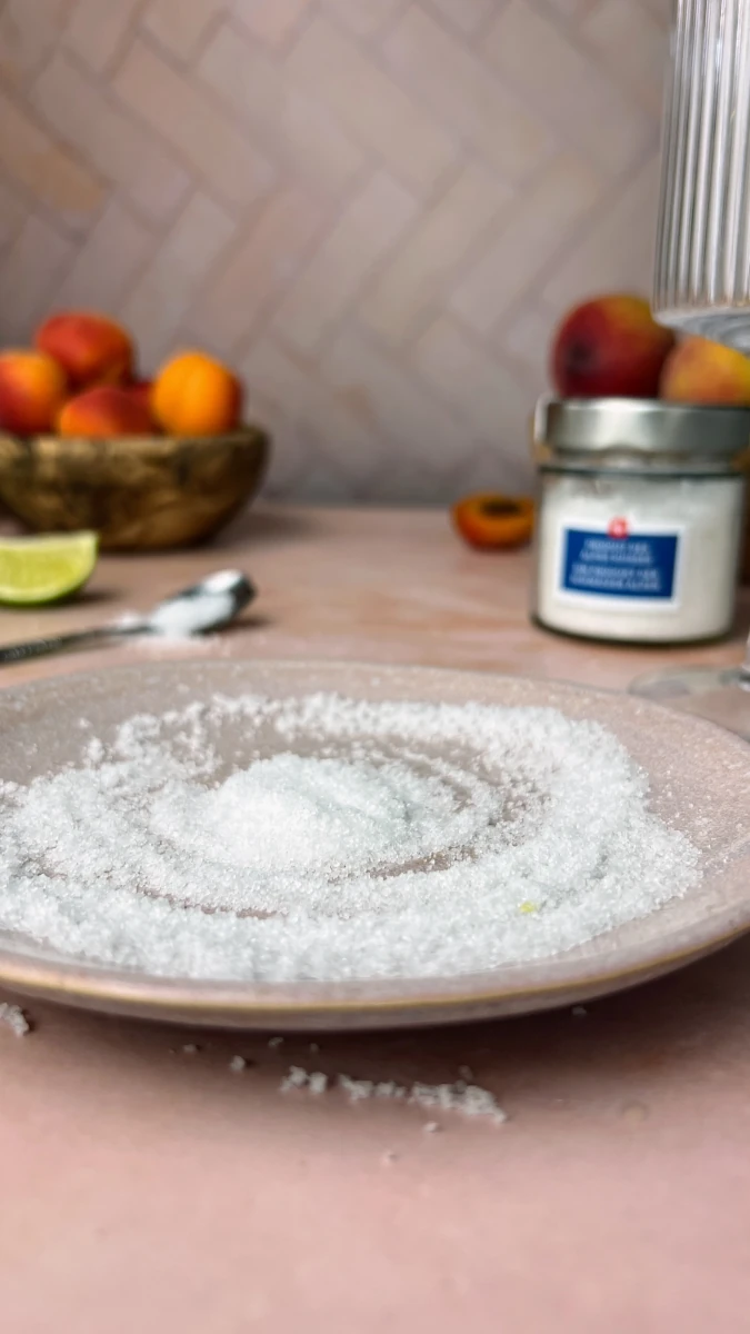 Salty Aprikosen-Pfirsich Mocktail 