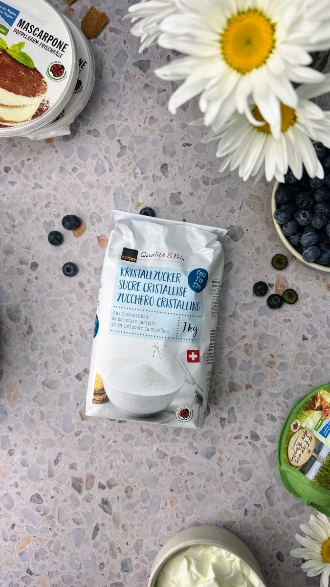 sommerliches Blaubeer-Tiramisu