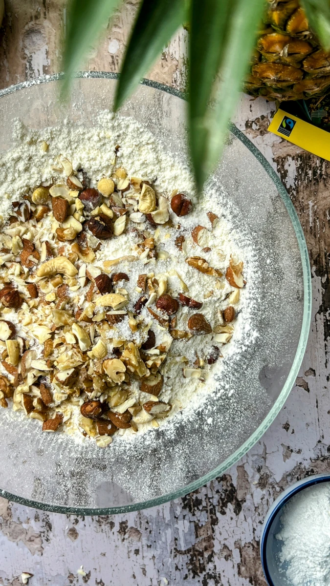Ananas Crostini mit selbstgemachtem Brot (ohne kneten) 