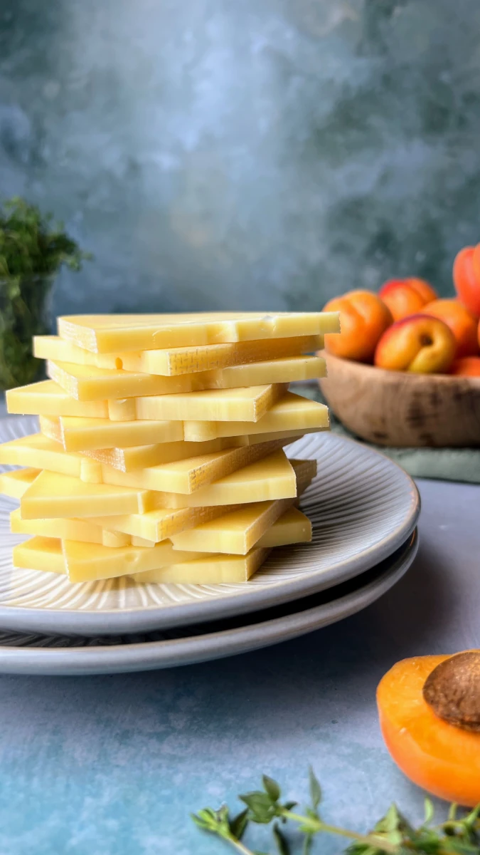 Mini Aprikosen-Raclette Focacia 