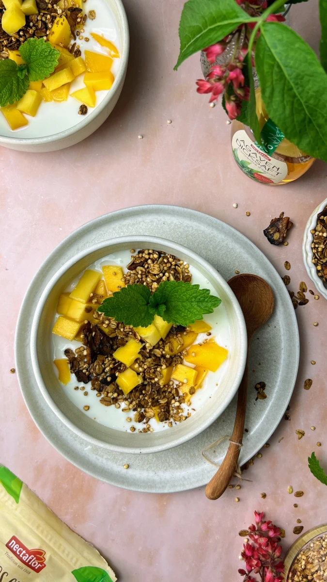 Kokos-Mango Granola Kokos-Mango Granola
