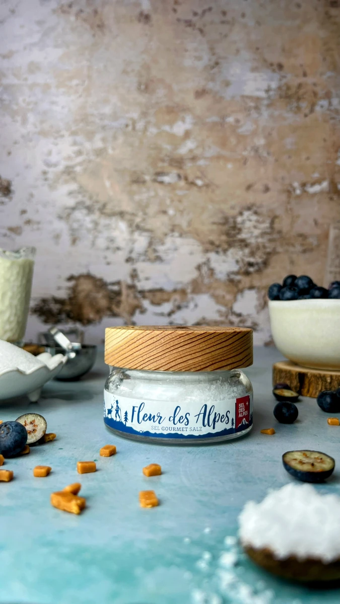 Salted Caramel Glace mit Blaubeeren 