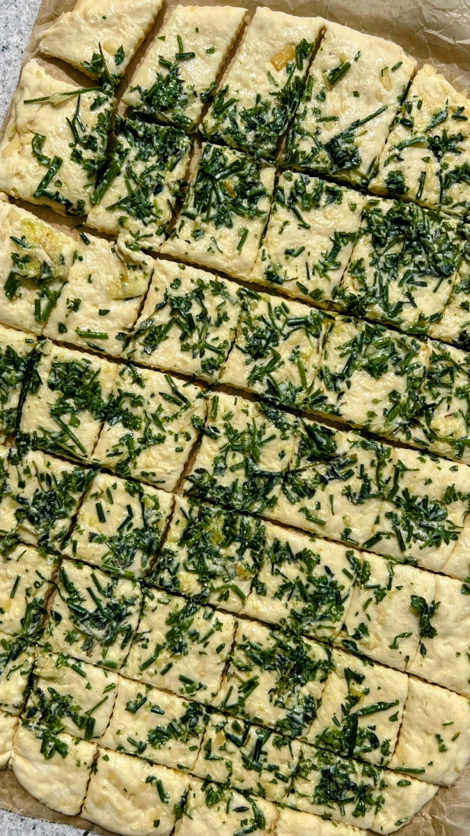 Raclette-Kräuter-Zupfbrot Raclette-Kräuter-Zupfbrot