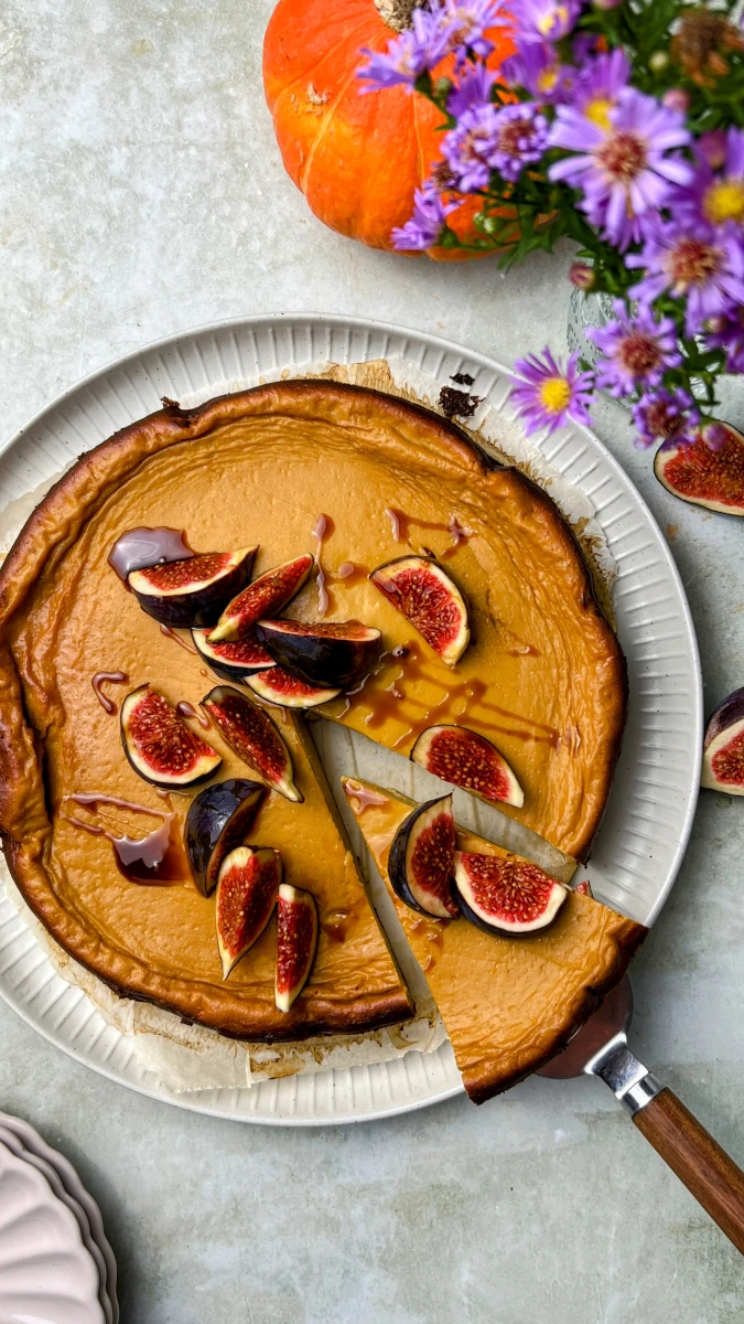 Kuerbis-Cheesecake mit Feigen 