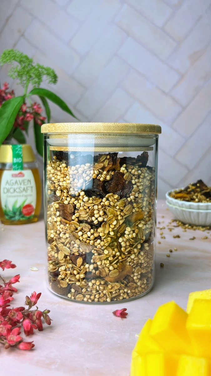 Kokos-Mango Granola 