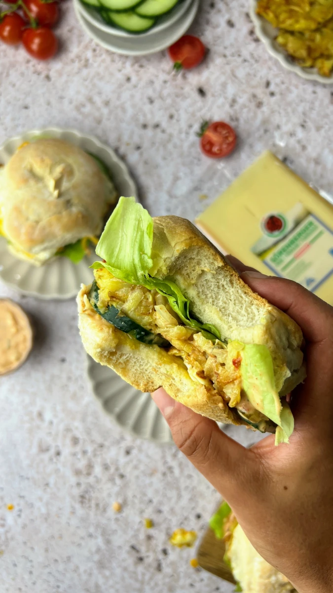 Schweizer-Röstiburger mit hausgemachter Sauce 