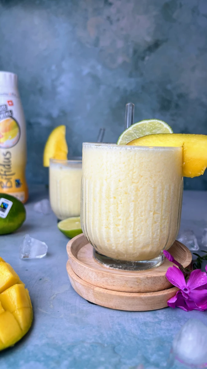 Whipped Mango Drink 